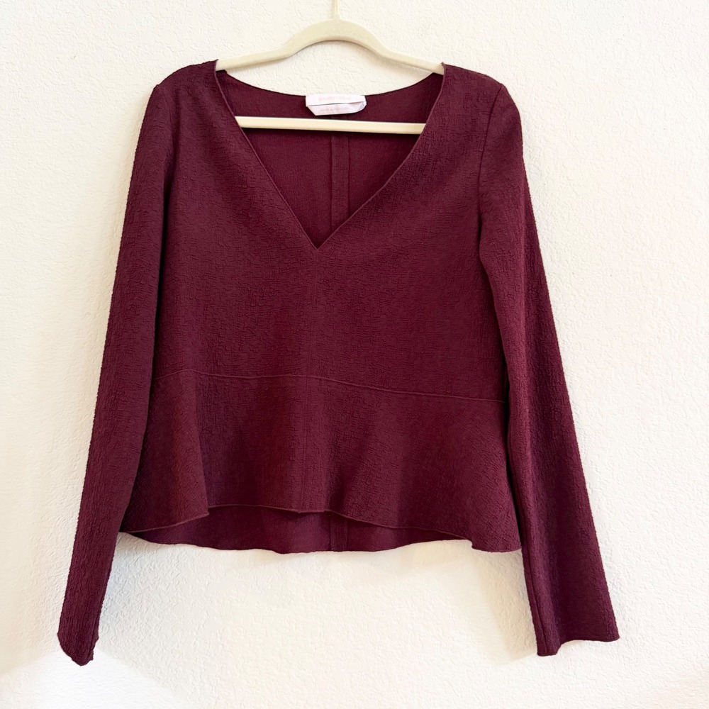 See By Chloe Burgundy Textured Peplum V-Neck Long Sleeve Top EU‎ 38